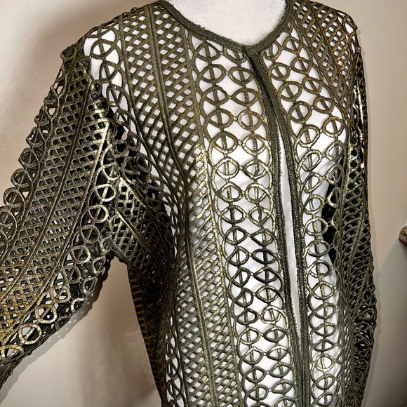 CHICOS Travelers Antiqued Gold Foldable “Lace” Jacket Coat! So UNIQUE! Chico’s 3 - Picture 4 of 13